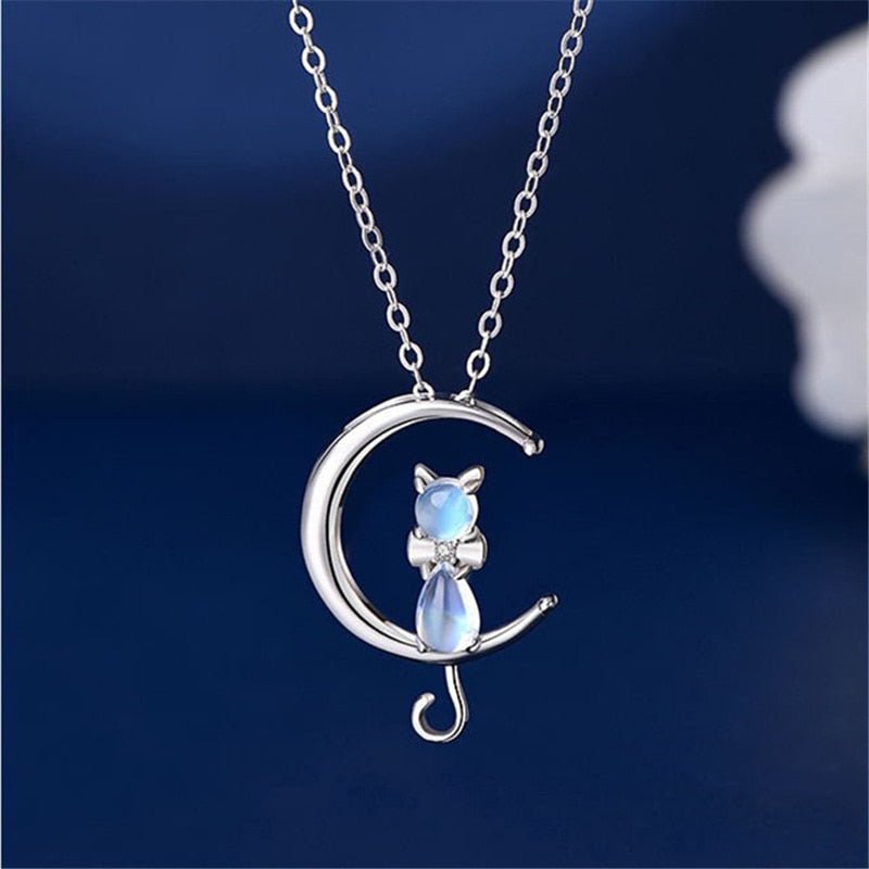Collana Mezzaluna con Pietra di Luna e Motivo Gatto